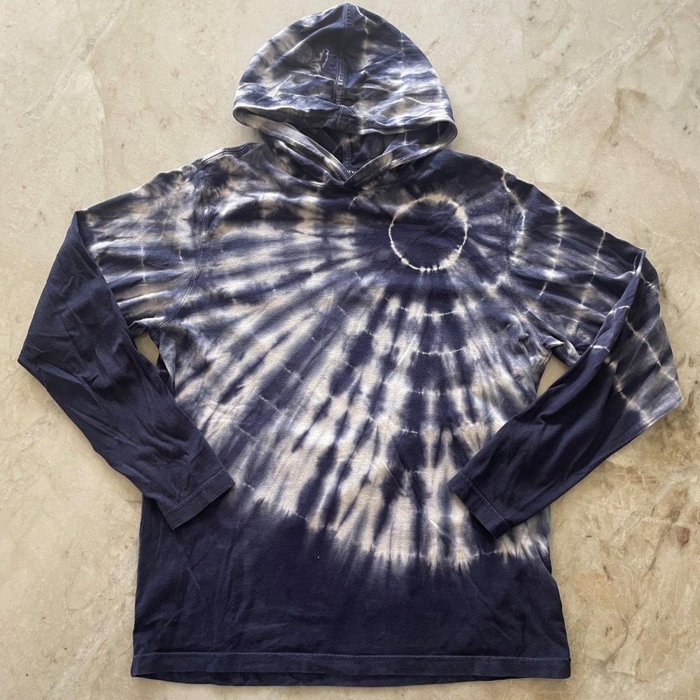 Tie Die Hoodie Shirt